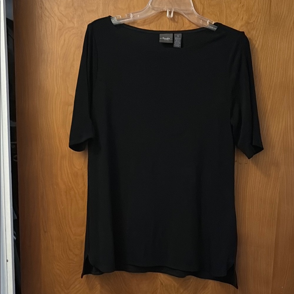 Chico's Classic Black Short Sleeve Tee